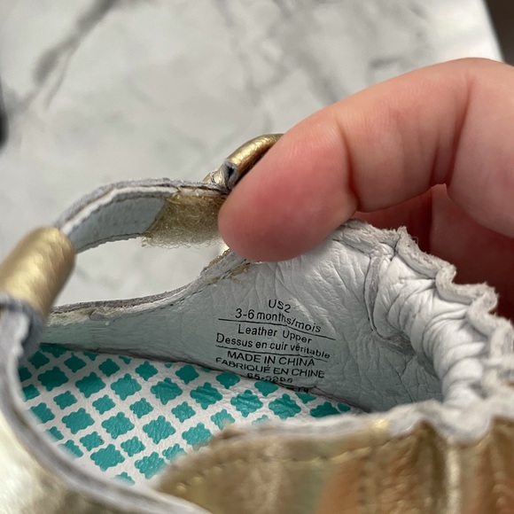 Baby shoes - Picture 5 of 5